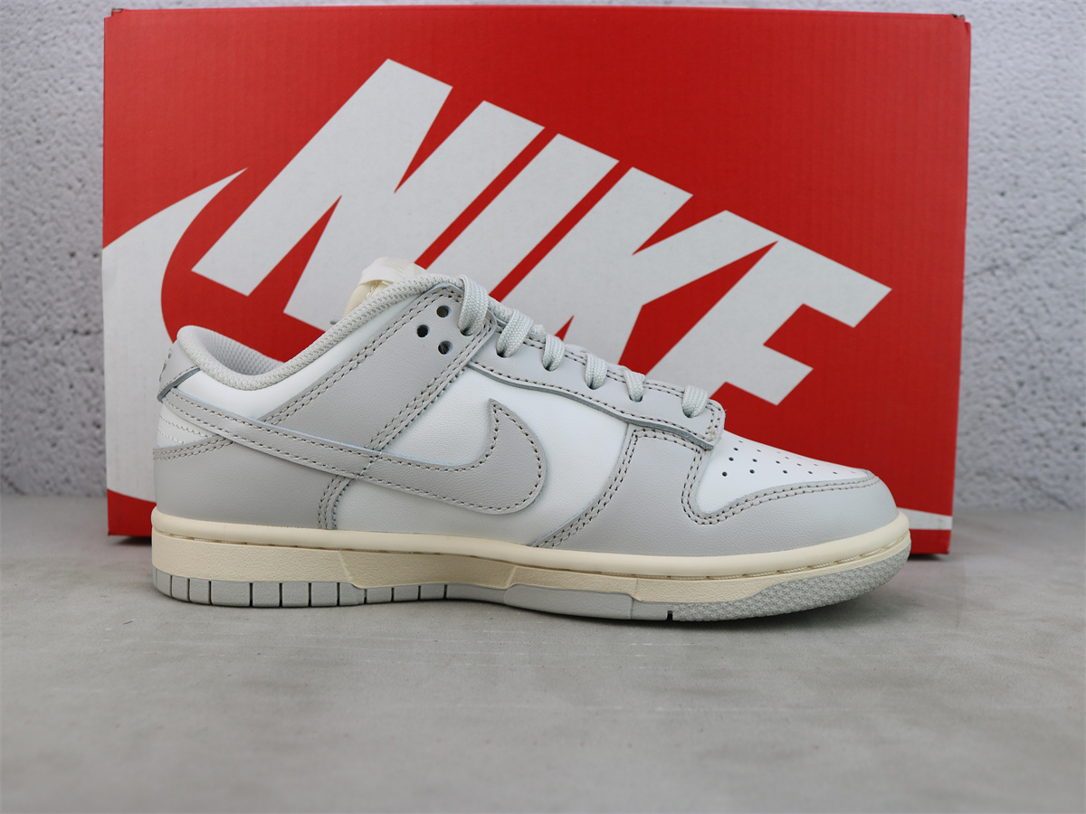 M Batch Nike Dunk Low WMNS Light Bone DD1503 107